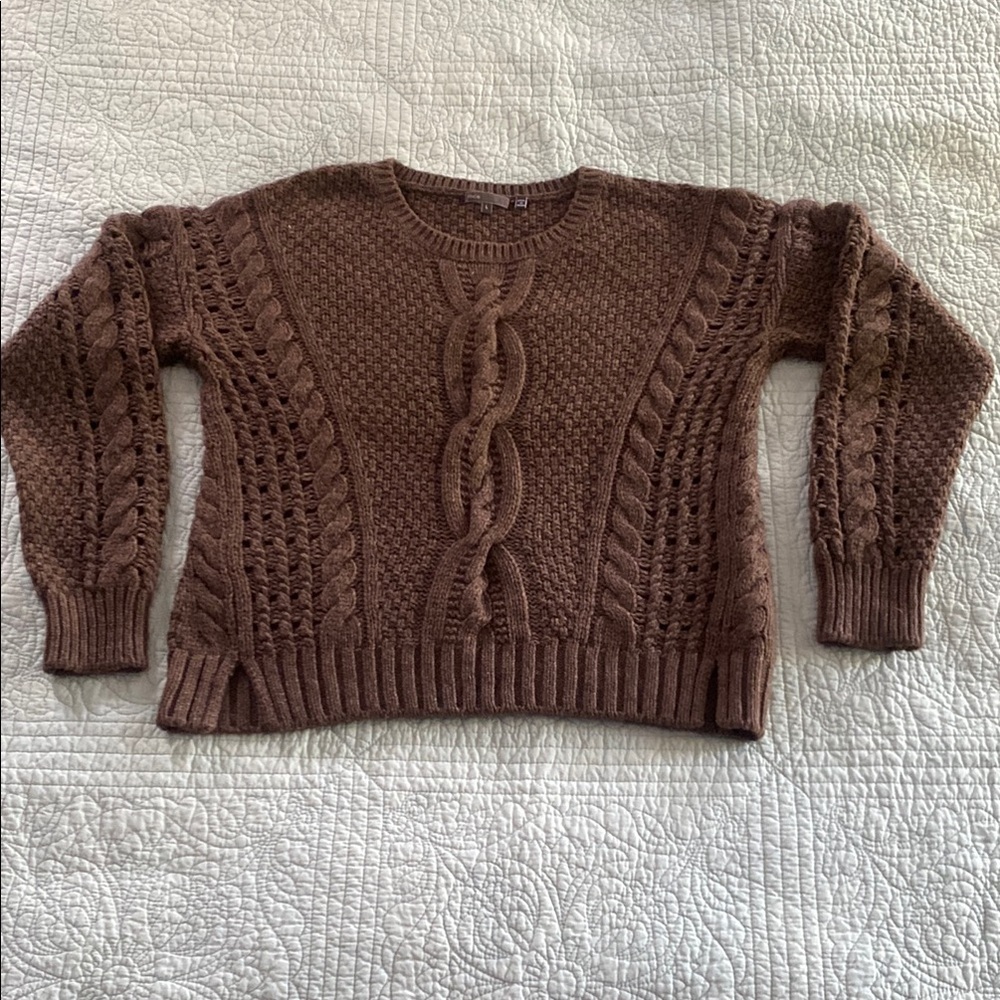 NWOT Warm Brown Crew Neck Cable Knit Sweater